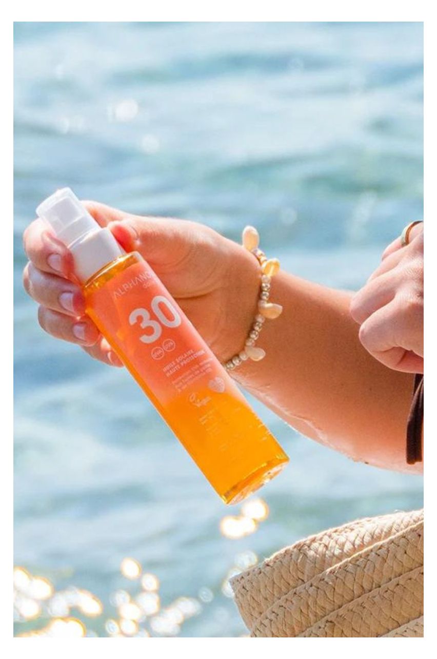 DAILY SUN SPF30 veekindel sprei päevitusõli vaarikaseemne ja jojobaõliga monoi lõhnaga 125 ml