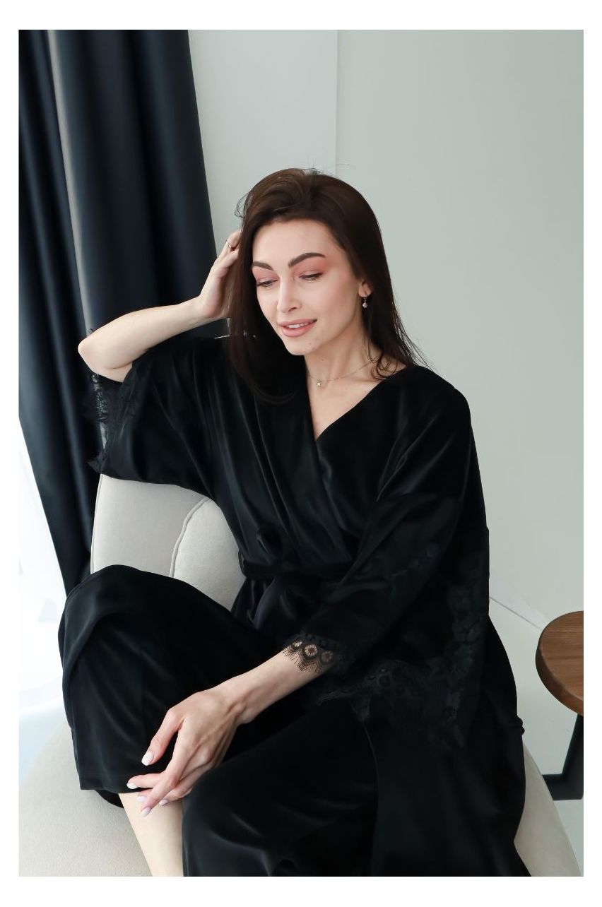 Veluurist luksuslik hommikumantel Dubai Black
